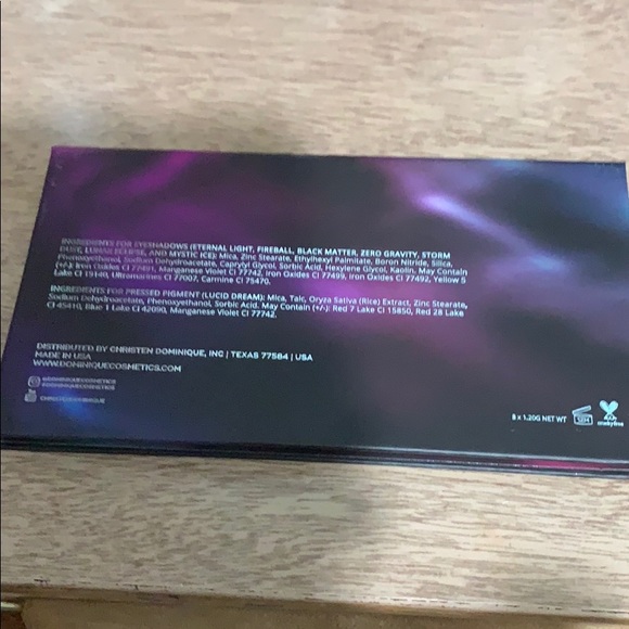 Makeup - Picture 4 of 4